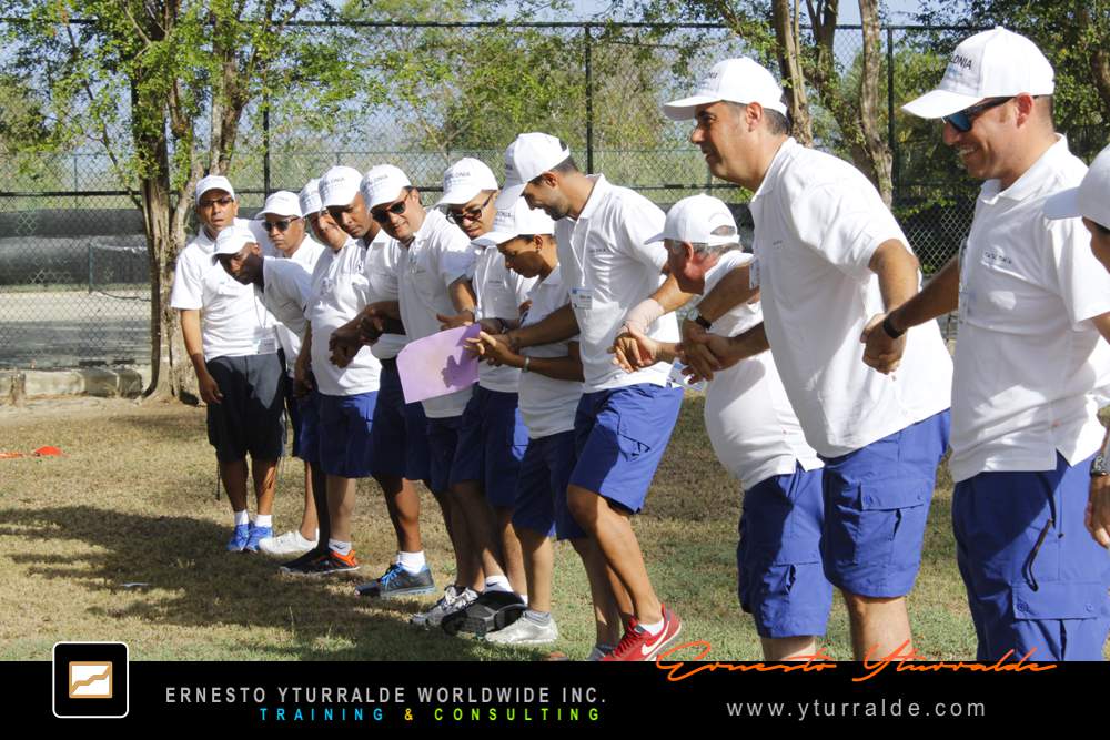 Talleres empresariales de Cuerdas Bajas para mejorar la colaboración y la confianza