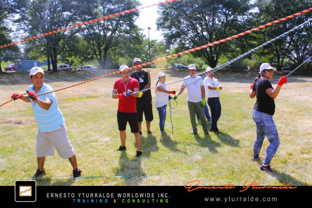 Team Building LATAM Talleres de Cuerdas Bajas | Team Building Empresarial para el desarrollo de equipos de trabajo