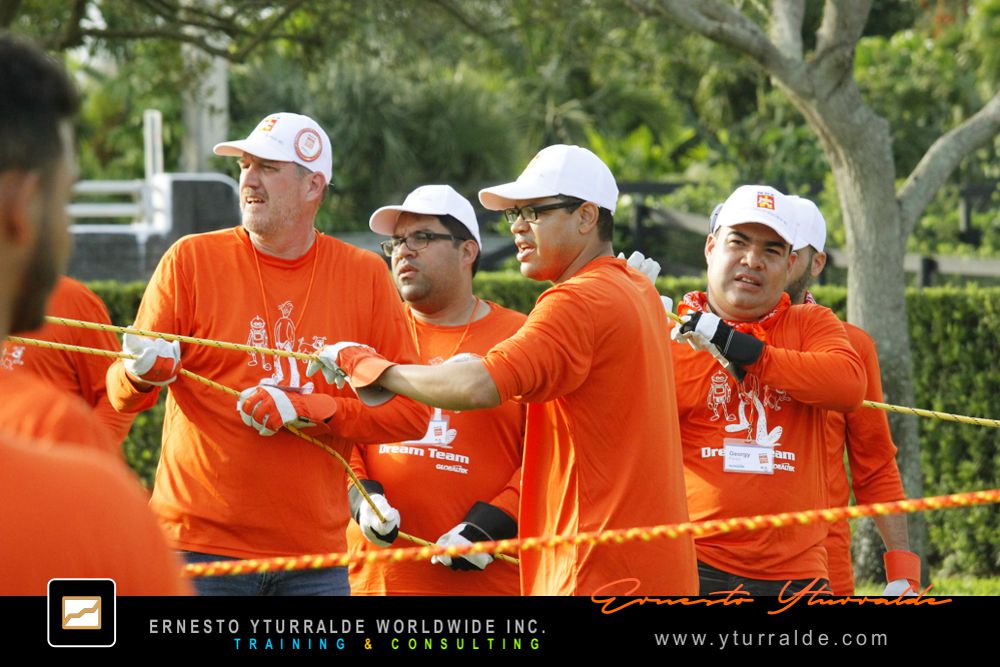 Team Building LATAM Talleres de Cuerdas Bajas | Team Building Empresarial para el desarrollo de equipos de trabajo